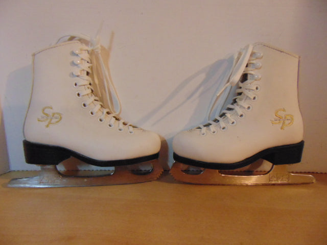 Figure Skates Child Size 8 Toddler CCM Jamie Sale