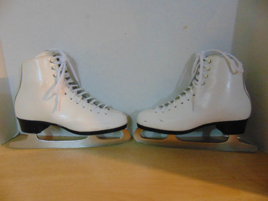 Figure Skates Ladies Size 6.5 E Jackson Leather With Mark II Blades Fantastic Quality