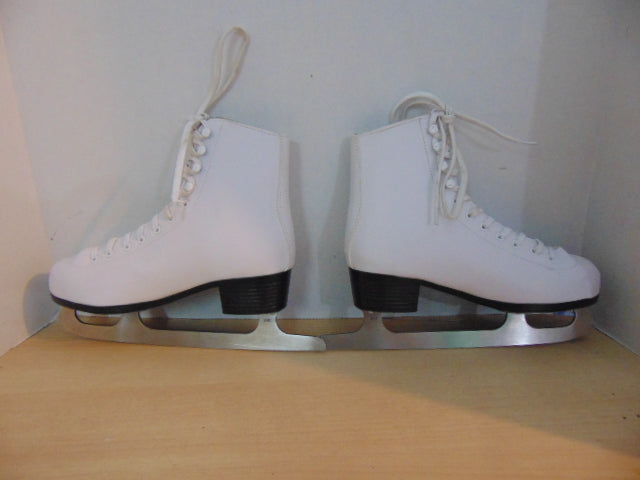 Figure Skates Ladies Size 6 PTX
