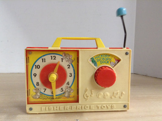Fisher Price Vintage 1972 Hickory Dickory Dock Clock Radio Works Great Minor Wear