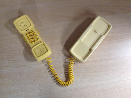 Fisher Price Vintage1984 Yellow Phone A Friend Walkie Talkie RARE