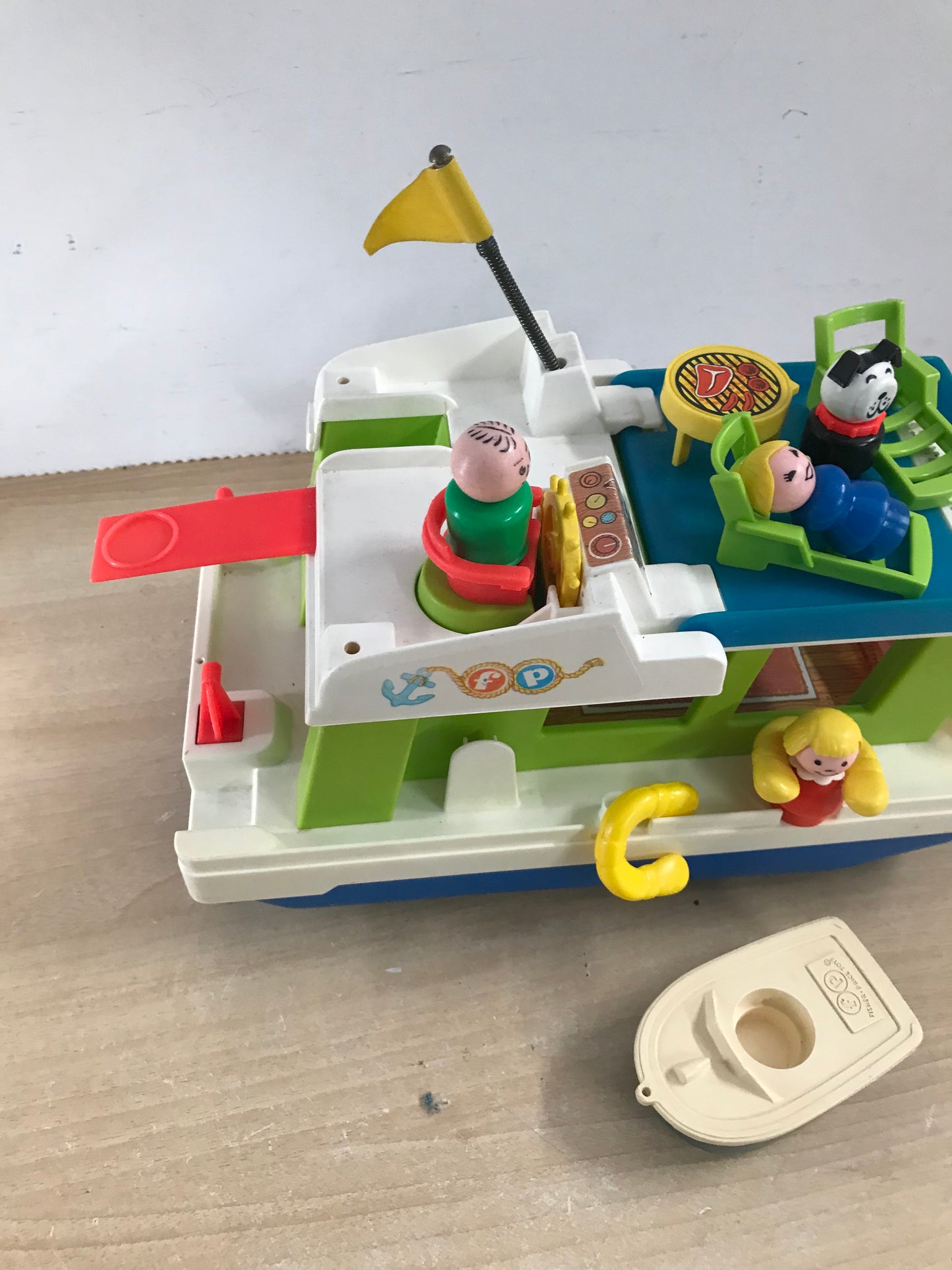 Fisher Price Vintage Little People 1972 Play Family Houseboat Complete 985 RARE