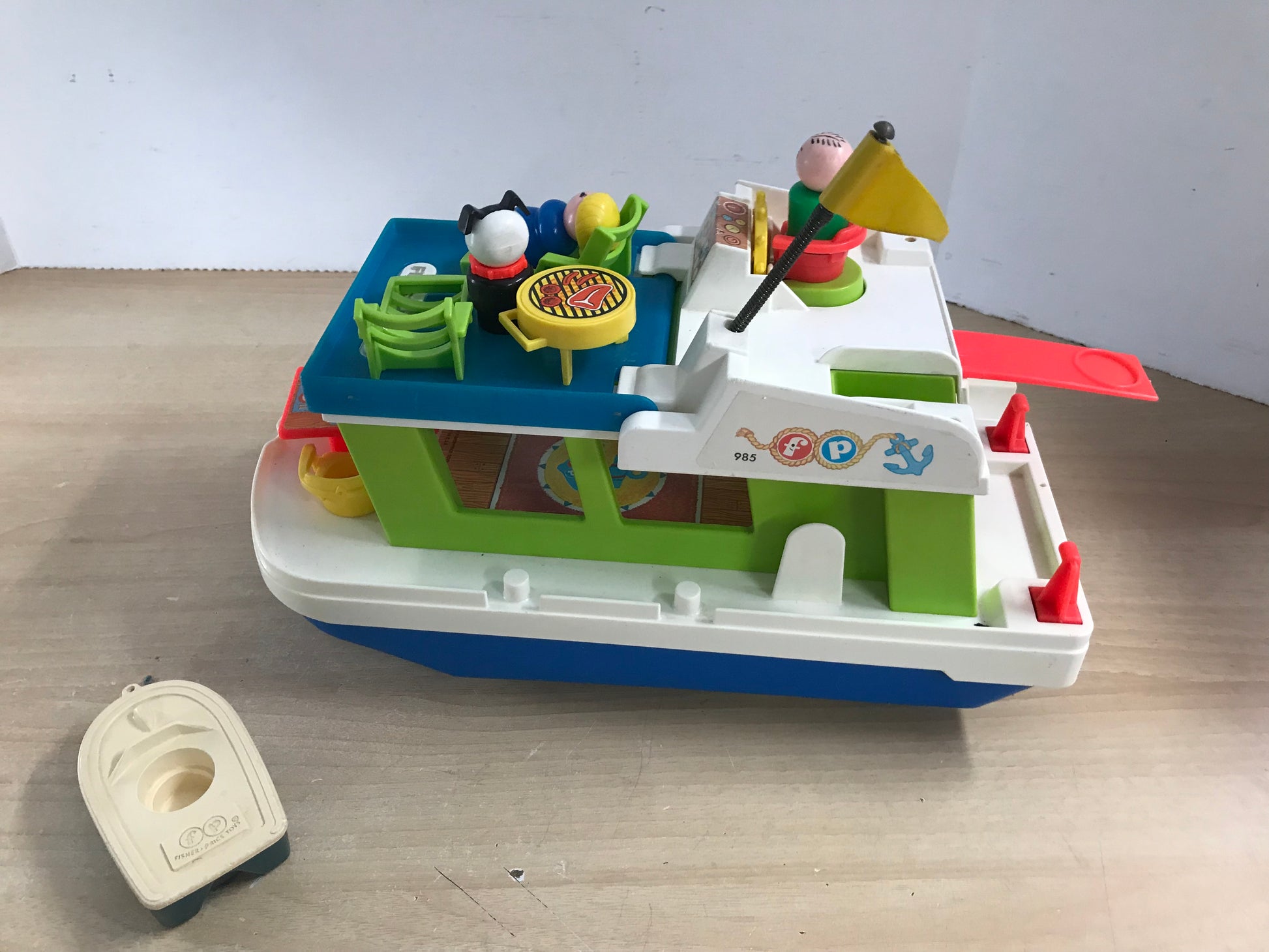 Fisher Price Vintage Little People 1972 Play Family Houseboat