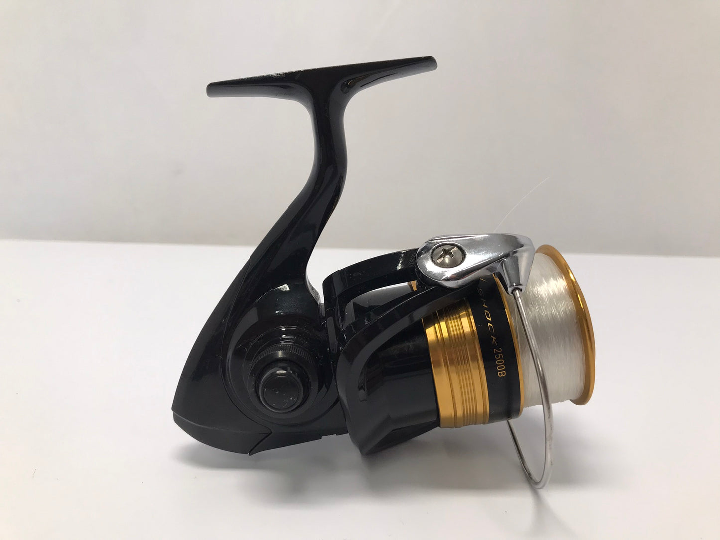 Fishing Adventures Diawa Shock 2500 B Reel As New Perfect