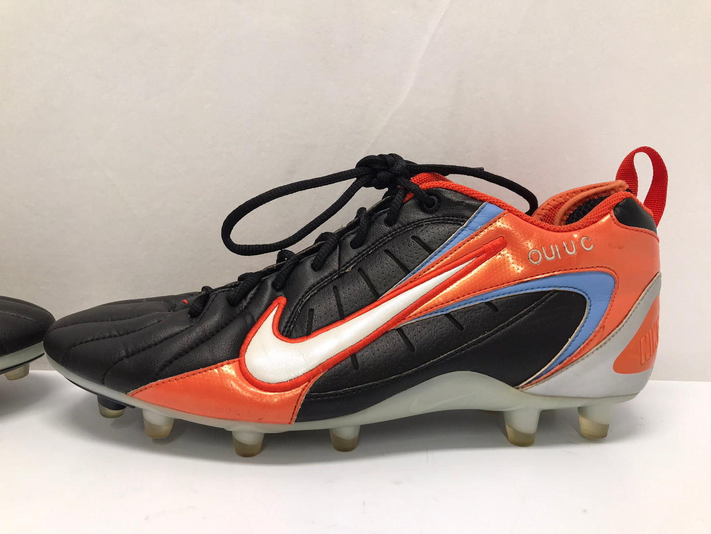 Football Cleats Men's Size 12 Nike iD Pro Quality Leather Black Orange As New