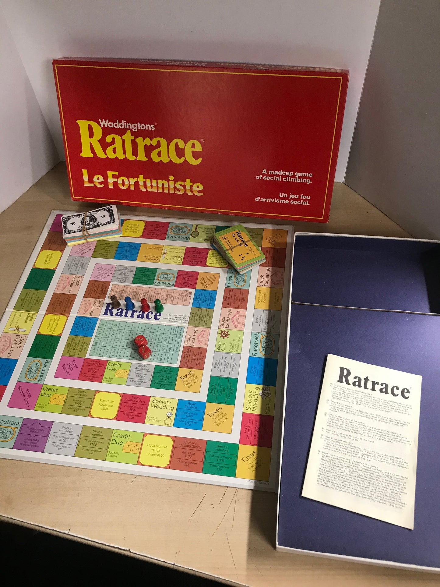 Game 1974 Vintage RATRACE Rat Race Board Game Waddingtons COMPLETE Bilingual As New RARE