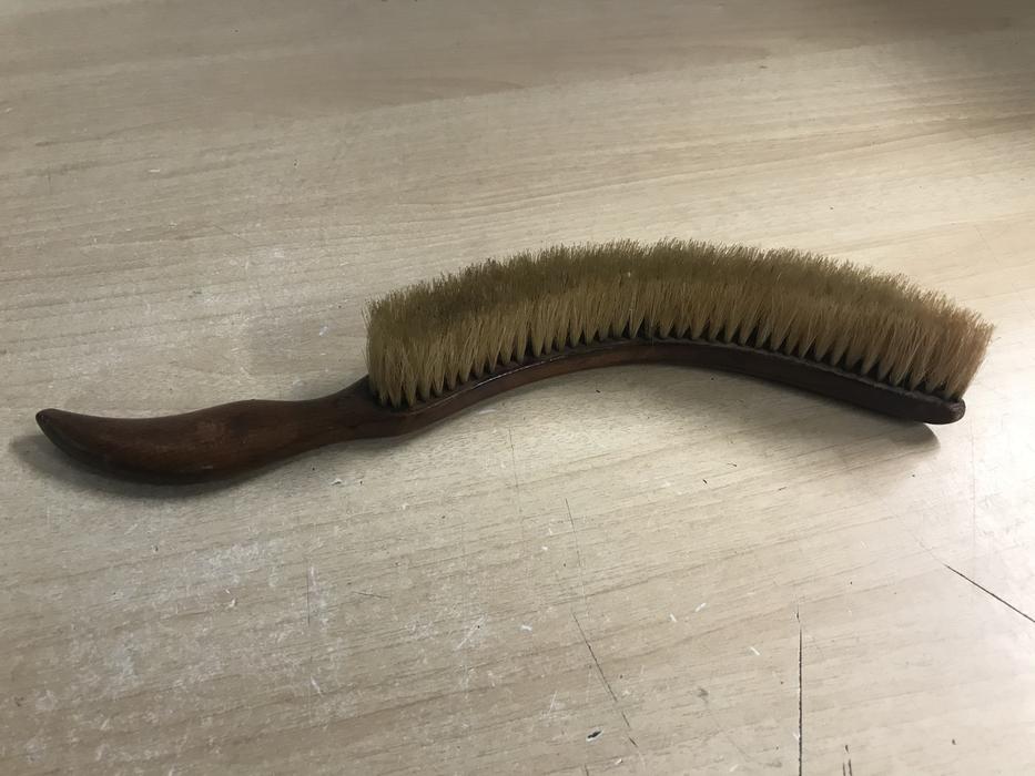 Grandma Attic Antique Wood Curved Horse Hair Butler Brush RARE 14 inch