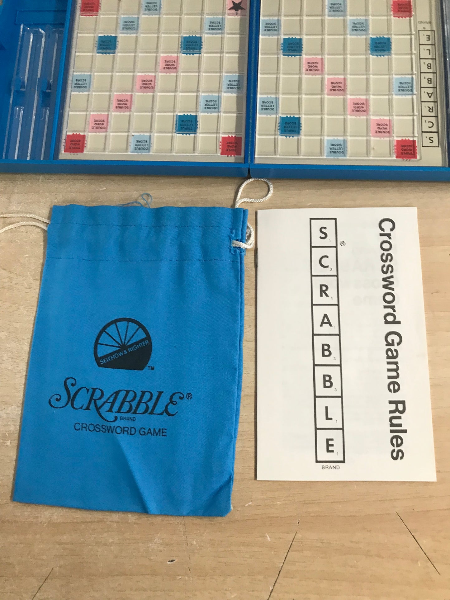 Game 1977 Vintage Scrabble Travel Edition 52 Complete As New RARE to find