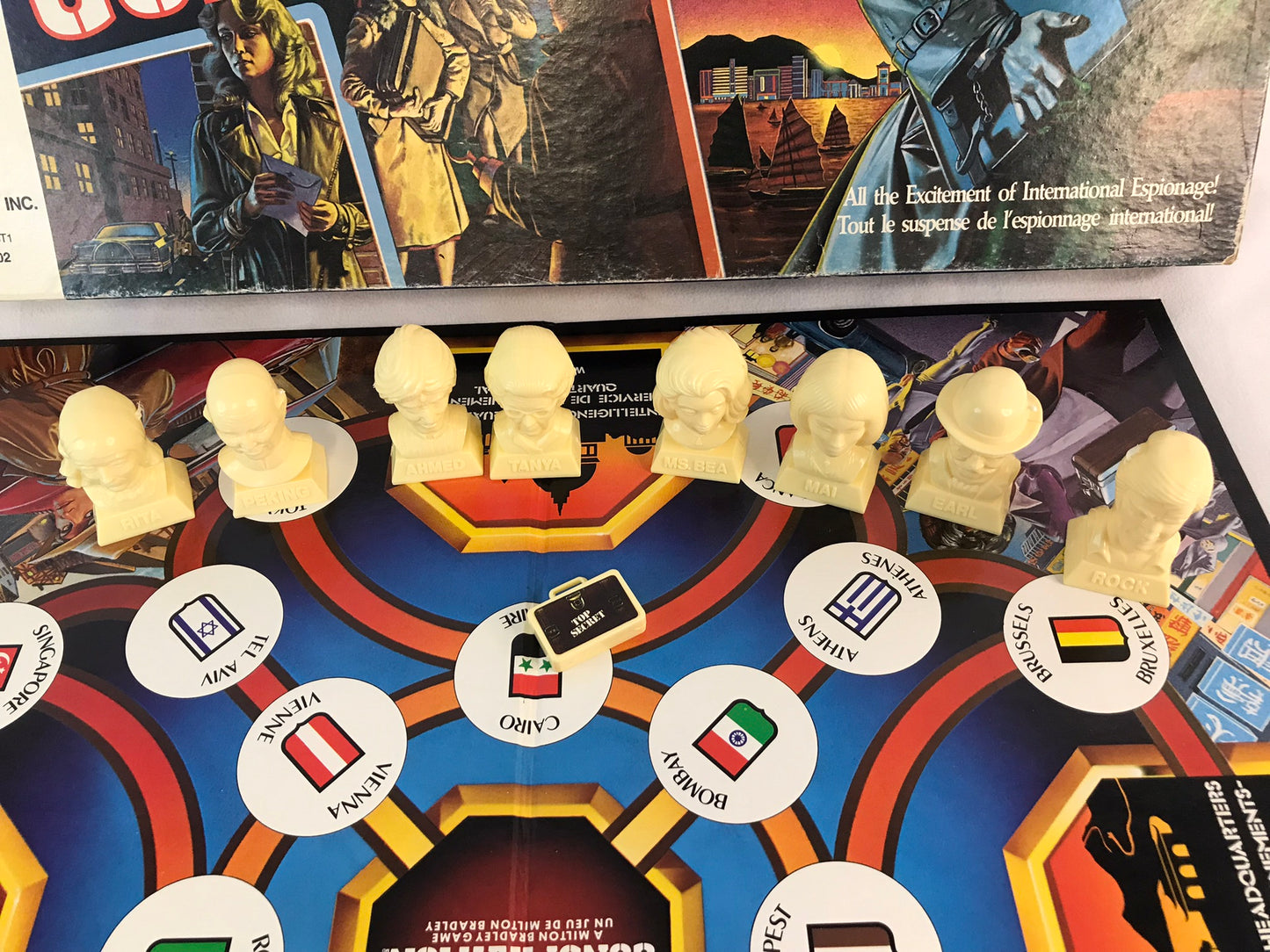 Game 1983 Vintage Milton Bradley Conspiracy Complete RARE