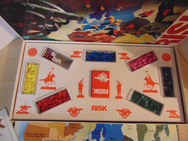 Game Risk Vintage 1975 Excellent Condition Complete RARE
