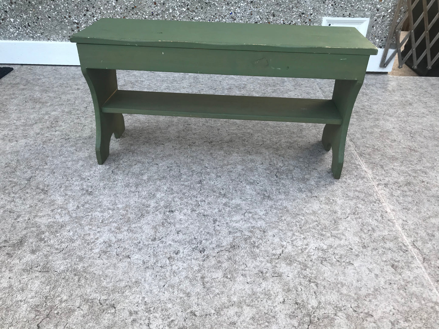 Garden Wood Bench 18 x 11 x 3 Solid Wood Well Made