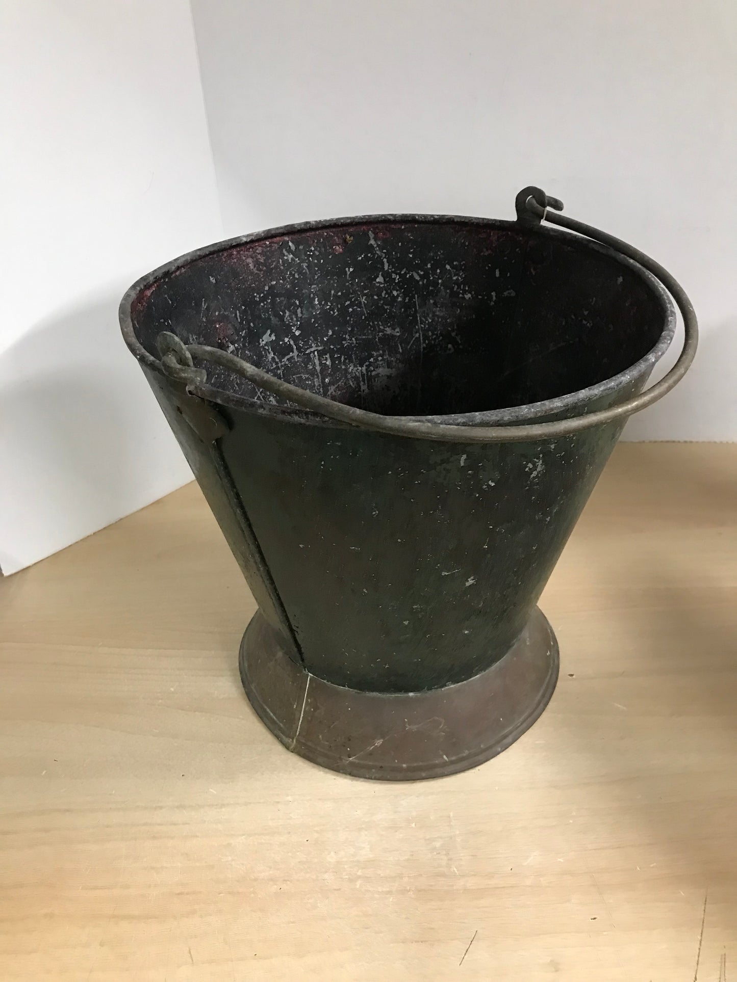 Grandma Attic Antique Heavy Large Round Coal Bucket RARE Size 12 x 13 inch