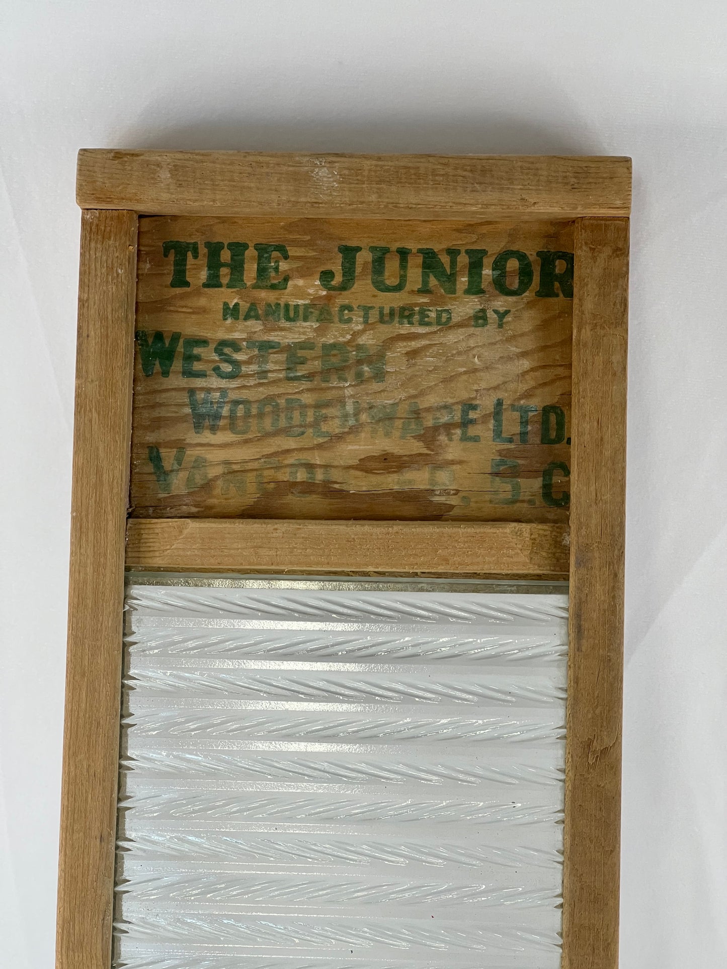 Grandma Attic Vintage Junior Wash Board Made In Vanvouver B.C. Excellent RARE