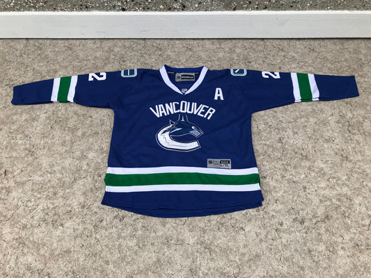 Hockey Jersey Child Size 12-14 Reebok Vancouver Canucks Daniel Sedin Excellent