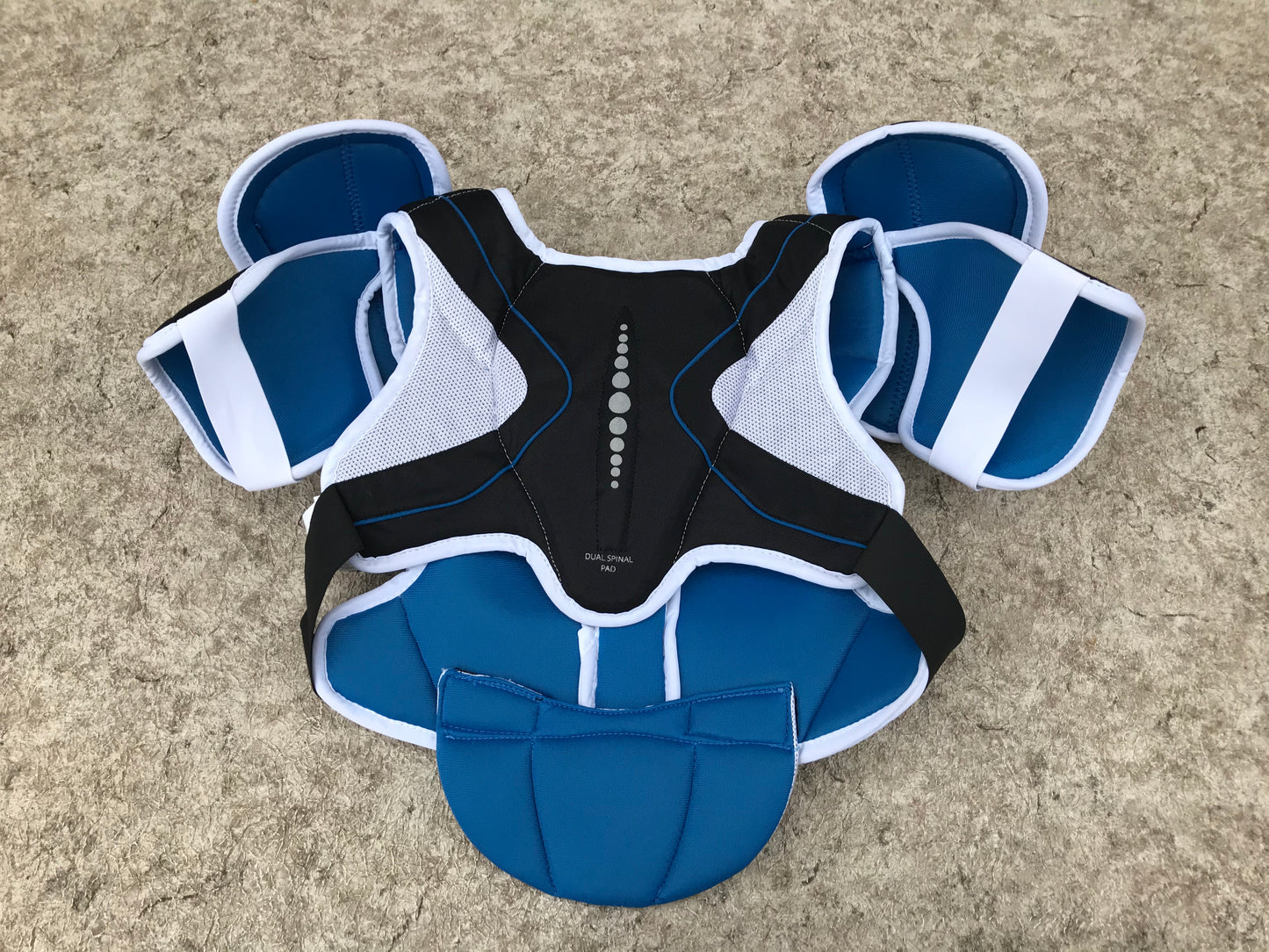 Hockey Chest Pad Ladies Size Large Bauer One 35 Blue Black White New With Tags