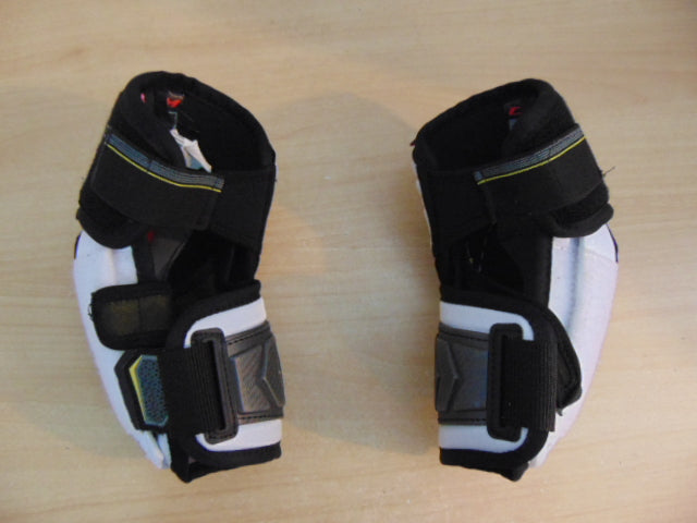 Hockey Elbow Pads Men's Size Small CCM Super Tacks D30 Retail 149.00 NEW DEMO MODEL