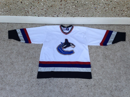 Hockey Jersey Men's Size X Large CCM Vancouver Canucks White Blue New Demo Model
