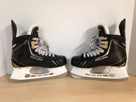 Hockey Skates Child Size 4 EE Shoe Size Bauer Supreme One.7 New Demo Model