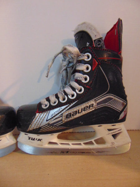 Hockey Skates Child Size 11 Shoe Size Toddler Bauer Vapor