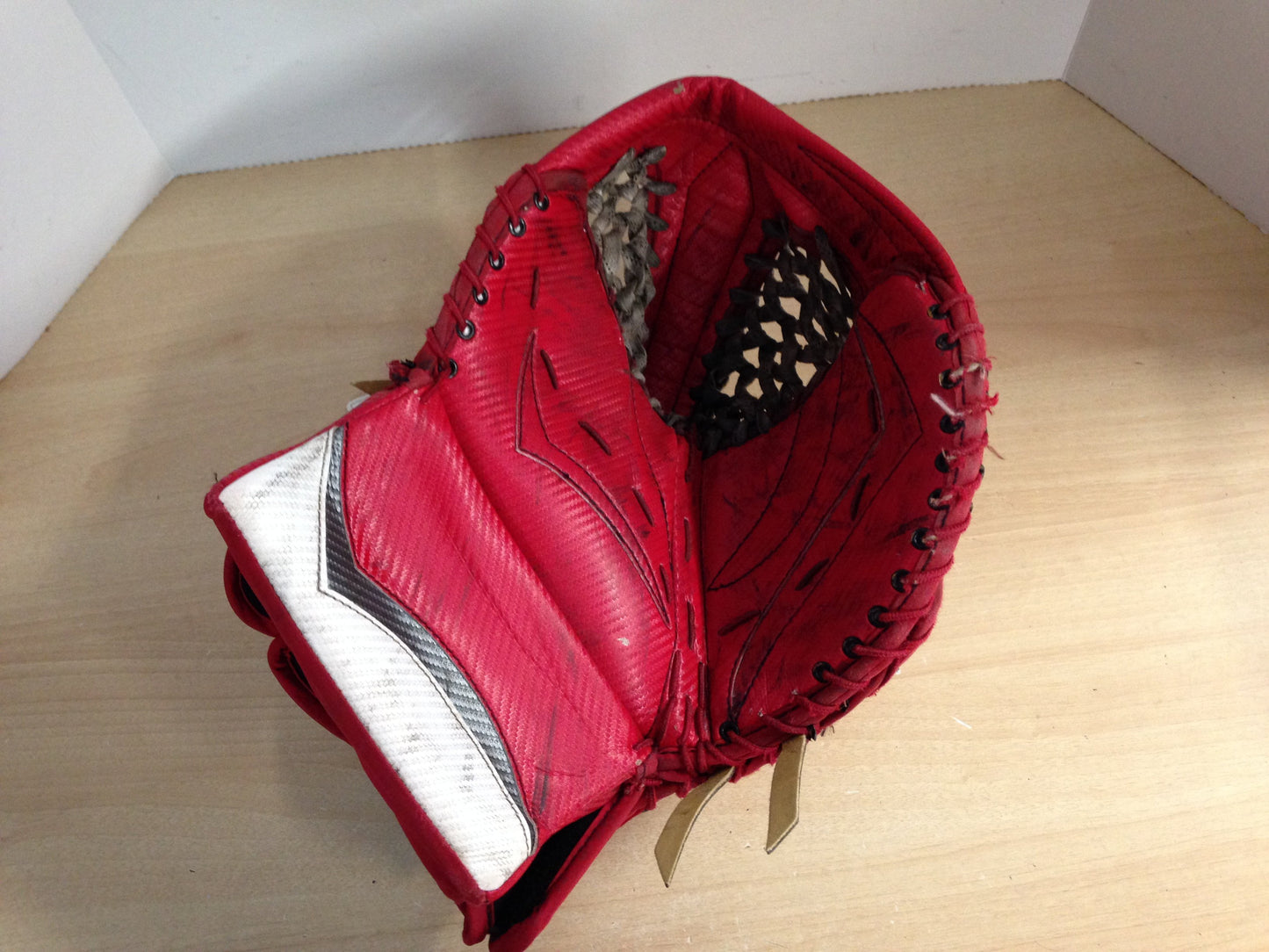 Hockey Goalie Catch Glove Hunter Miska Professional Custom 45 inch and Blocker CCM Lefvere Premier Professional Ice Hockey Leather