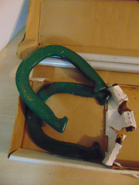 Horseshoe Diamond Double Ringer Pitching Official Outdoor Set Complete As New Adult Cast Iron