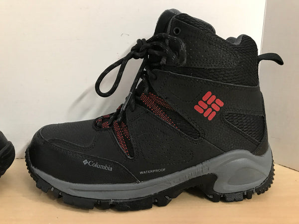 Hiking Boots Men's Size 8 Columbia Black Red Grey New Demo Model
