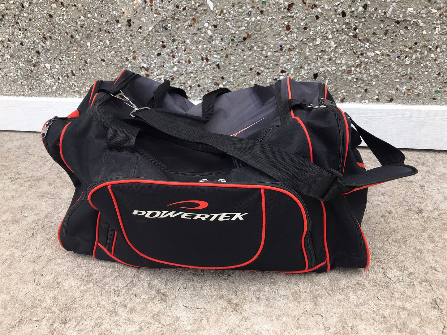 Hockey Bag Child Size Youth Works Perfect Zippers Are Perfect  Minor Fading on top