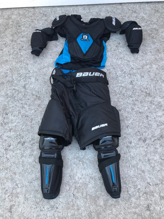 Hockey Child Full Kit Y Size Medium 5-6 Bauer Prodigy New Demo Model