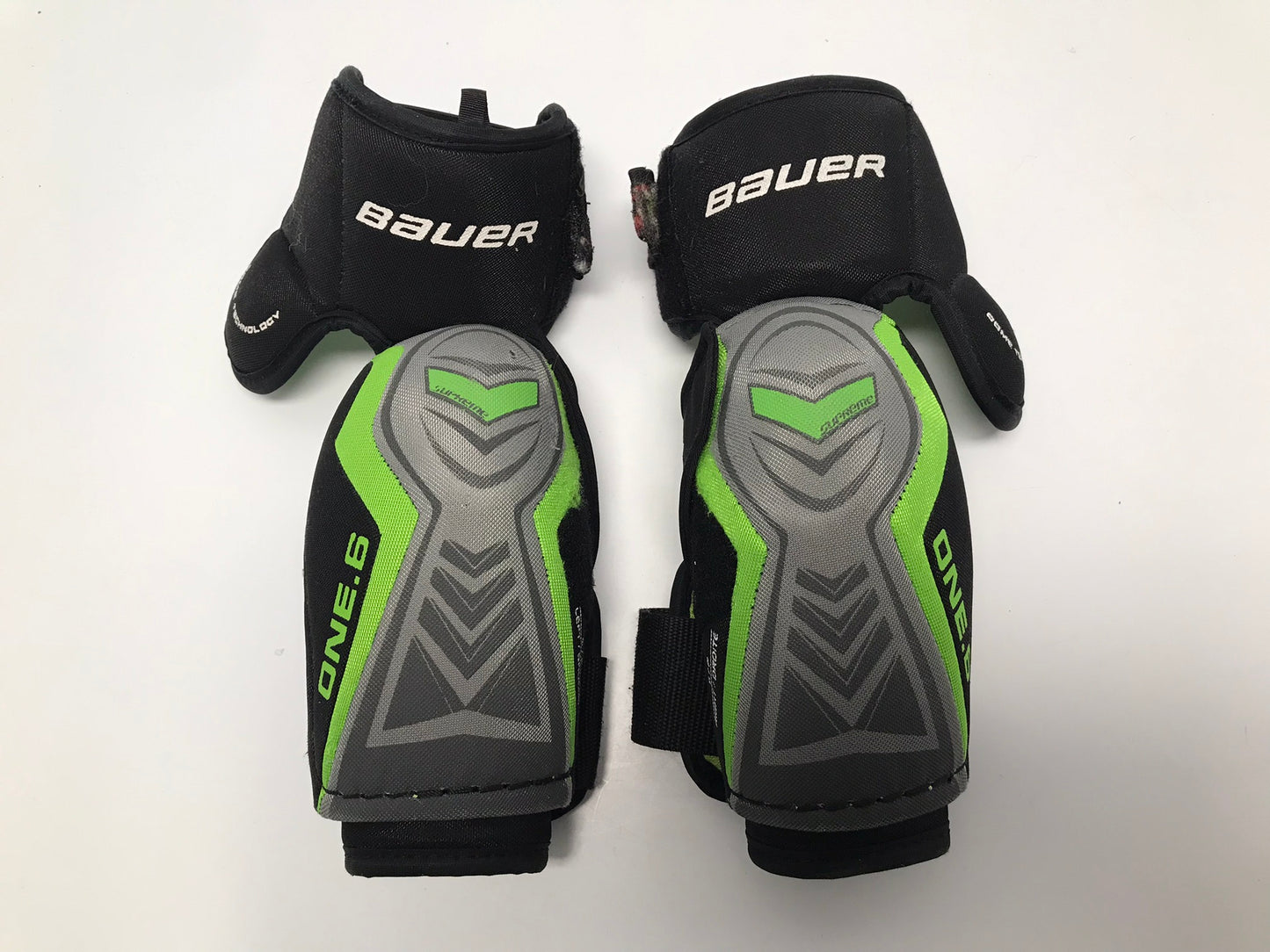 Hockey Elbow Pad Men's Size Small Bauer Supreme One.6 Black Lime Excellent