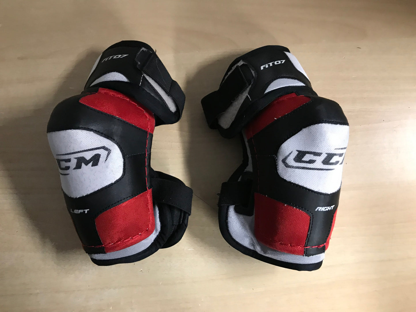 Hockey Elbow Pads Child Size Junior Large  CCM U Black Red
