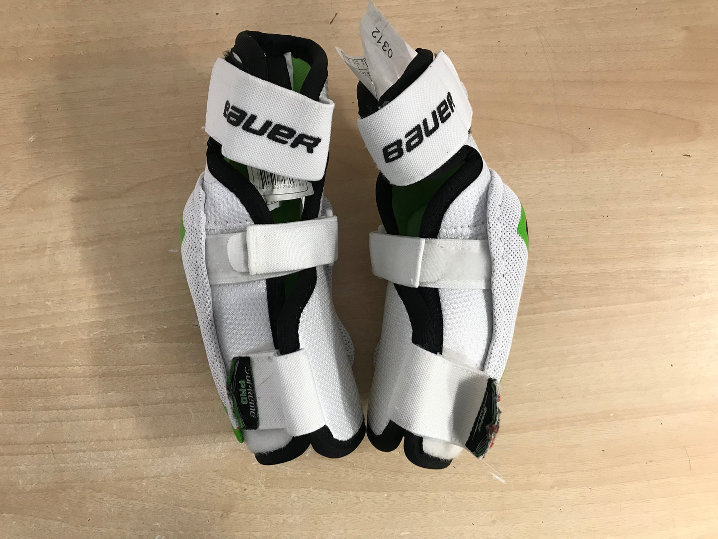 Hockey Elbow Pads Child Size Junior Small-Medium Bauer Supreme Pro Green White