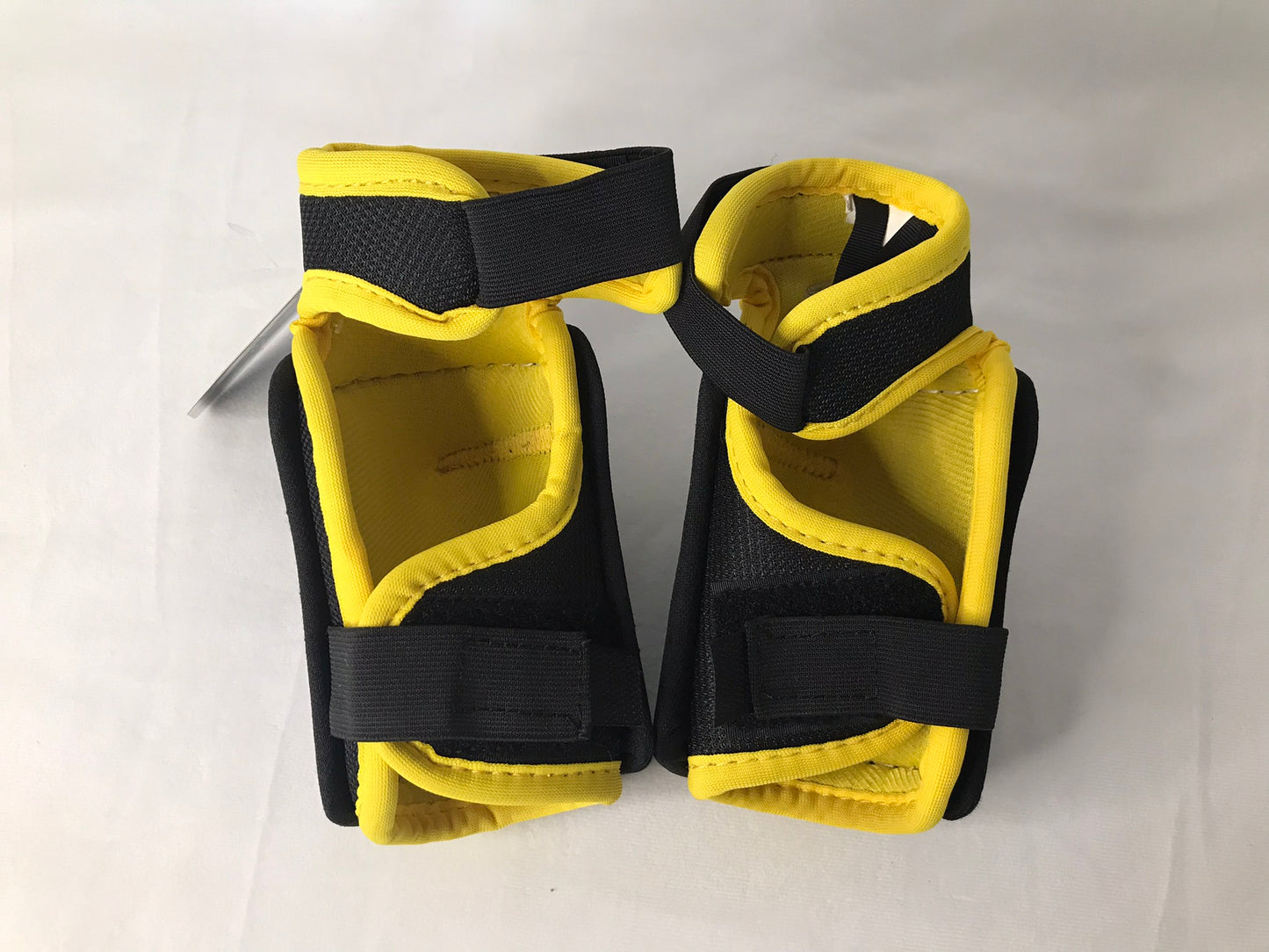 Hockey Elbow Pads Child Size Y Large 6 Easton Stealth Black Yellow New With Tags
