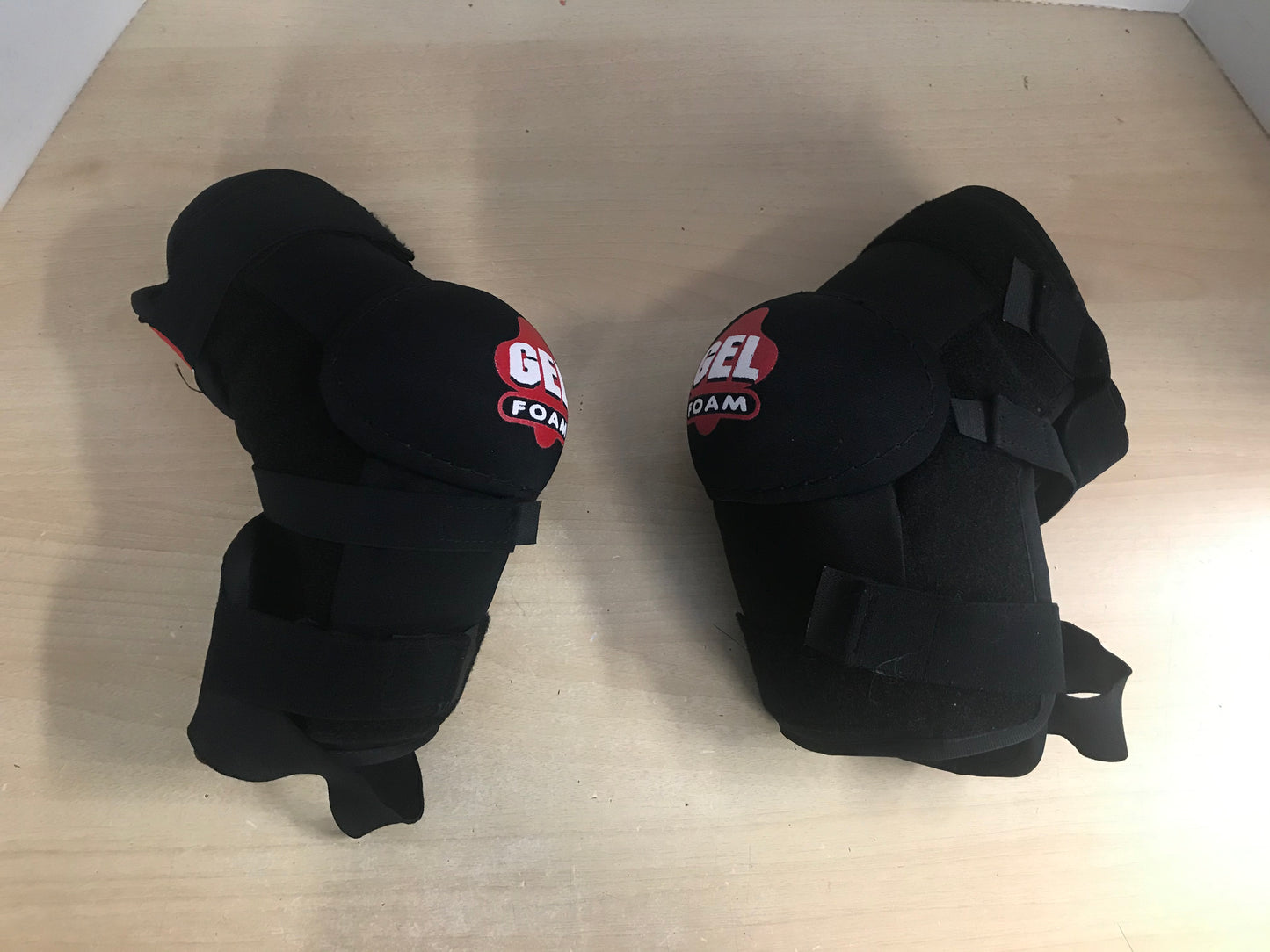 Hockey Elbow Pads Men's Size X Large Easton Gel Foam Black Red Excellent
