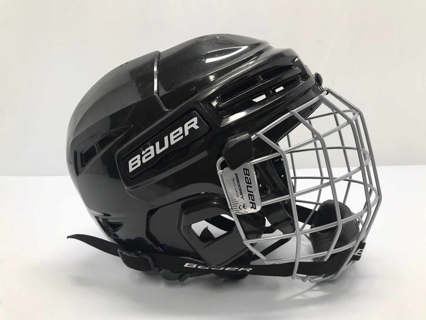 Hockey Helmet Child Size Y Small 6-6 58 Bauer Prodigy With Cage Expires Feb 2024 As New