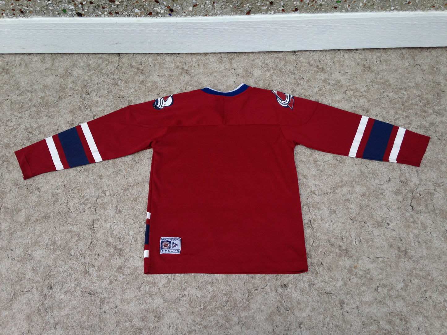 Hockey Jersey Child Size 8 Colorado Avalanche Excellent