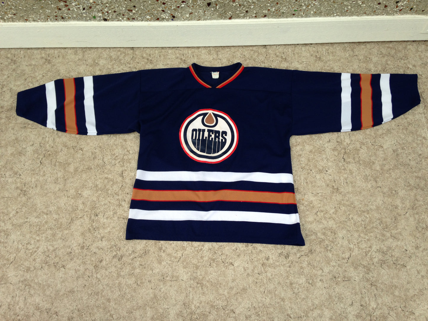 Hockey Jersey Men's Size X Large Edmonton Oilers Vintage RARE