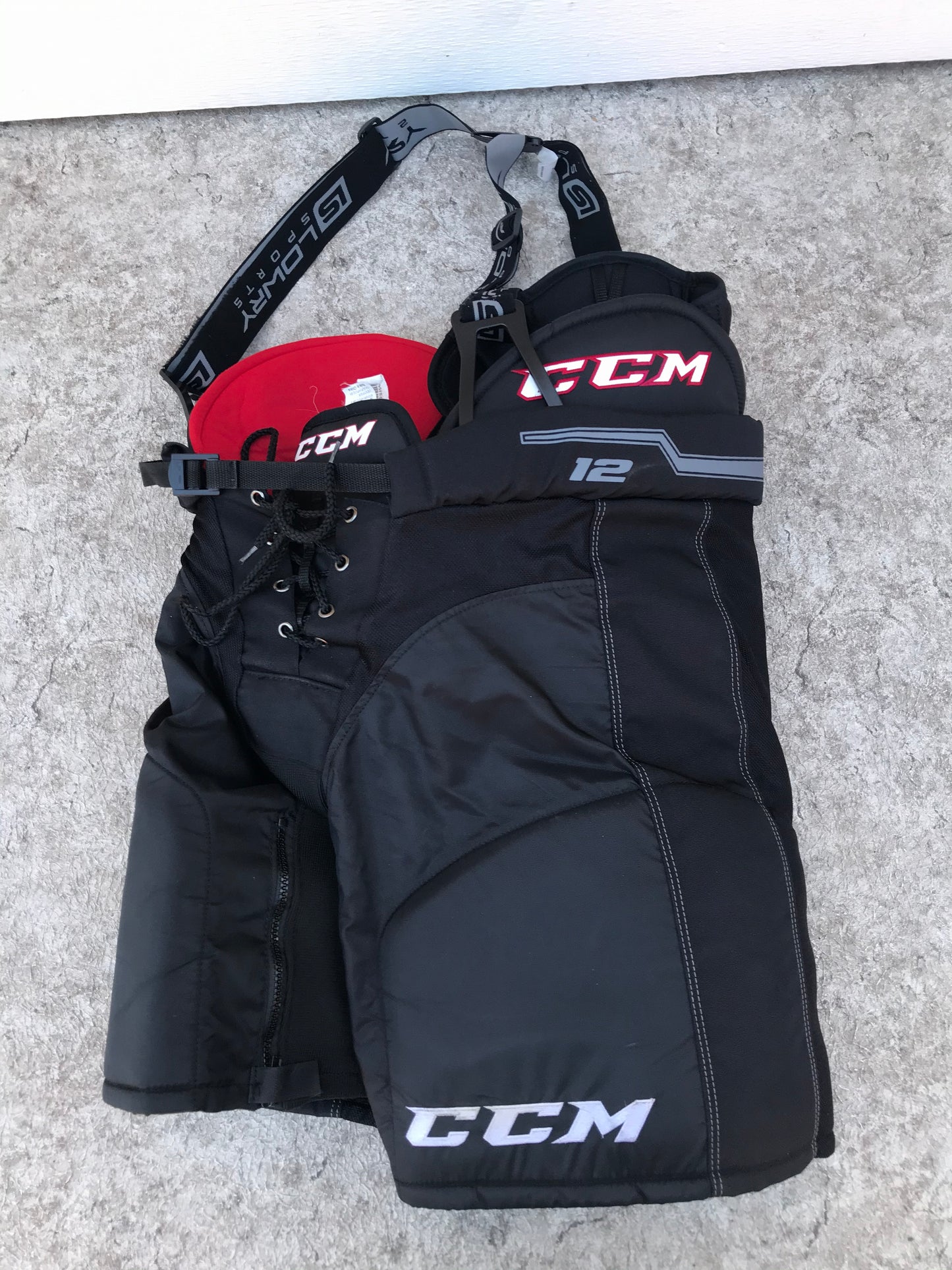 Hockey Pants Child Size Junior X Large 14-16 CCM U With Suspenders As New Excellent
