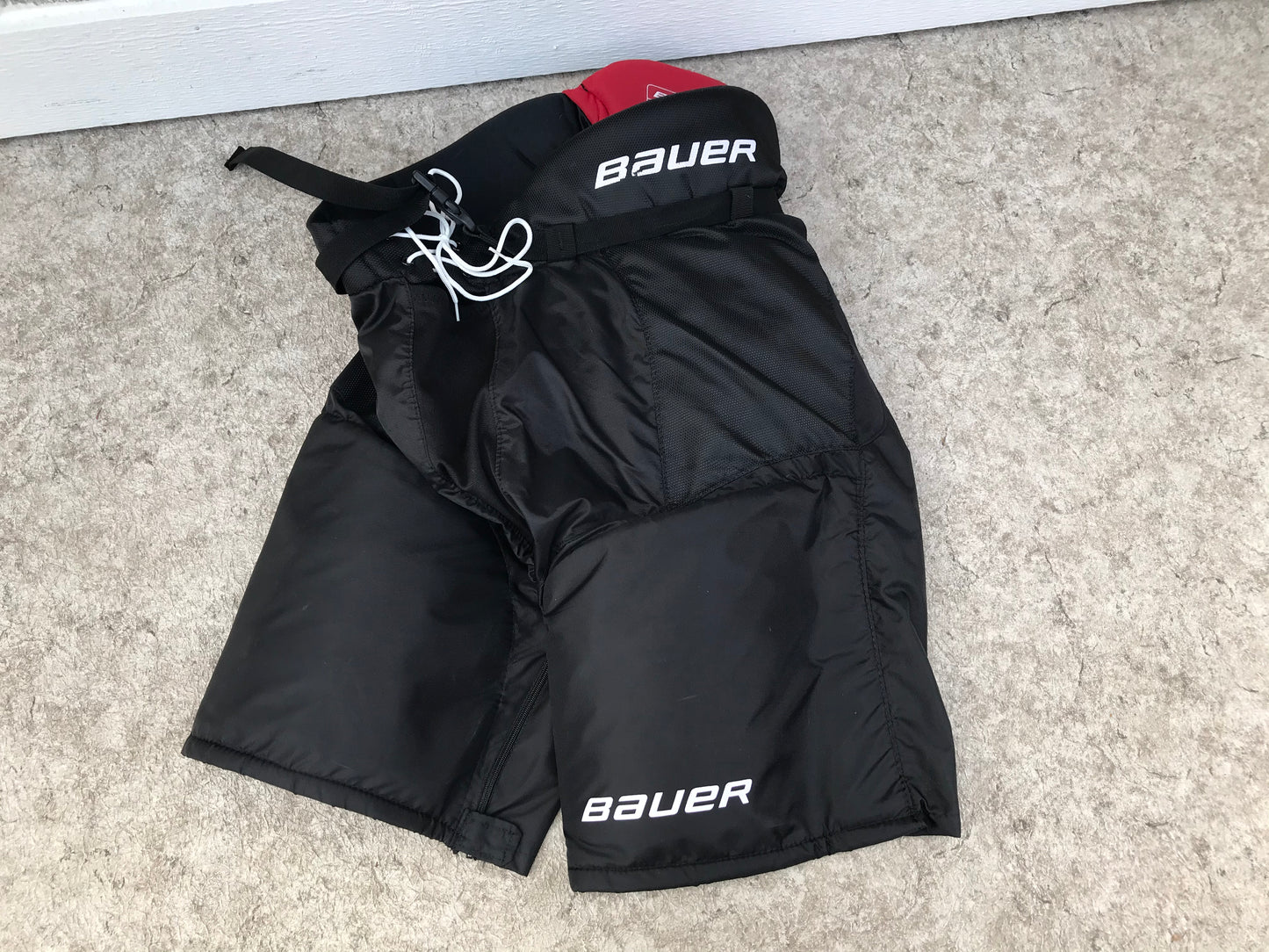 Hockey Pants Men's Size Large Bauer Vapor X3.0 New Demo Model