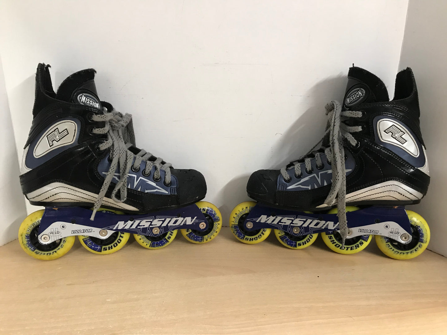 Hockey Roller Hockey Skates Men's Size 7 Shoe Mission Violator