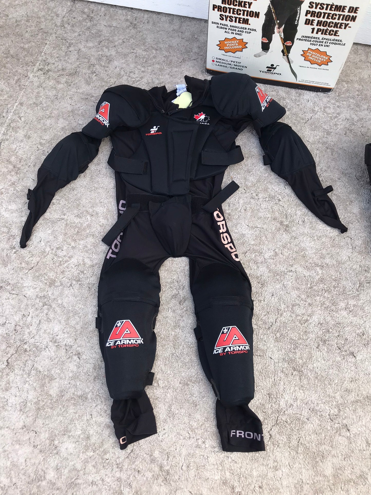 Hockey Set Child Size Youth Medium Age 6-8 Complete Hockey Protective Gear Pants Shin Shoulders Elbow and Cup New In Box