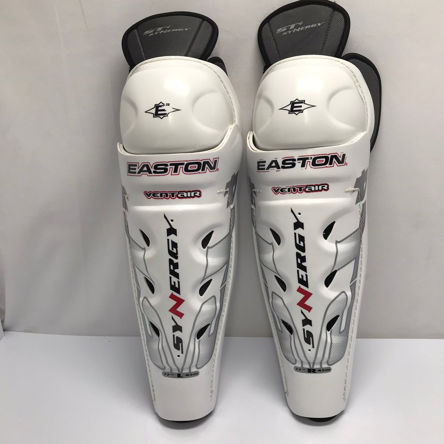 Hockey Shin Pads Men's Size 17 inch Easton Synergy White Grey Excellent