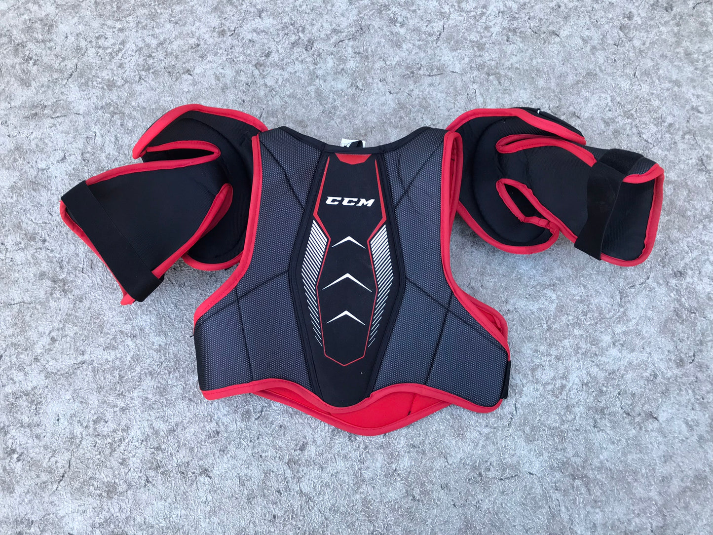 Hockey Shoulder Chest Pad Men's Size Medium CCM Jetspeed Back Red Excellent As New