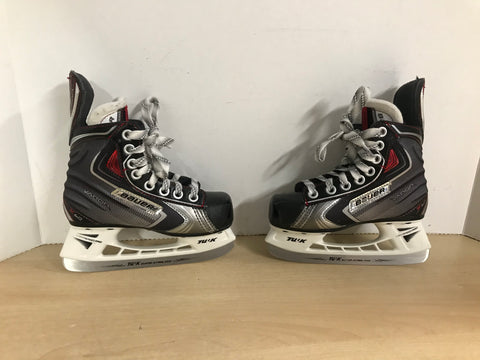 Hockey Skates Child Size 12 Shoe Size Bauer Vapor X.60 New Demo Model