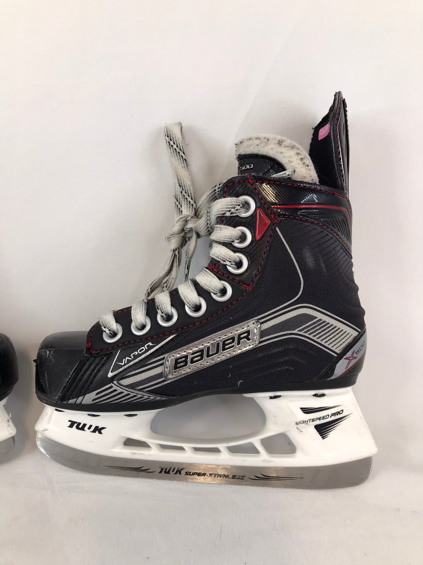 Hockey Skates Child Size 12 Shoe Size Bauer Vapor X500 Excellent