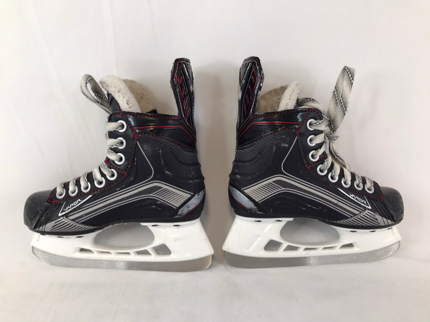Hockey Skates Child Size 12 Shoe Size Bauer Vapor X500 Excellent