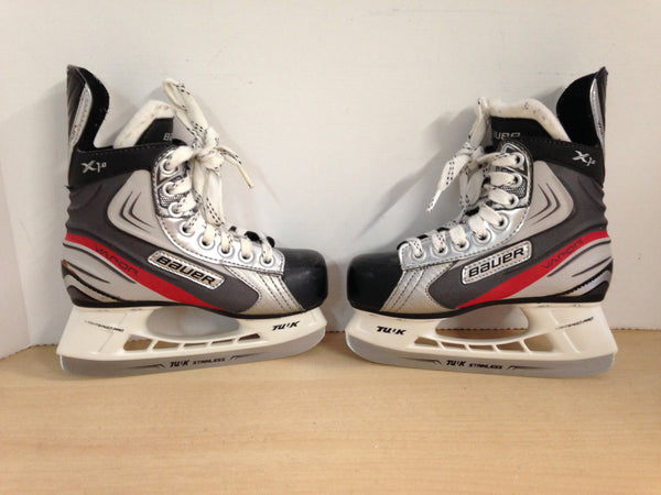 Hockey Skates Child Size 13 Shoe Size Bauer Vapor X1.0 New Demo
