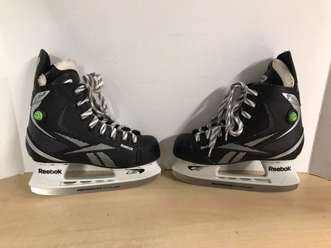 Hockey Skates Child Size 3.5 Shoe Size Reebok New Demo Model