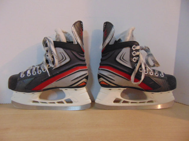 Hockey Skates Child Size 3 Shoe Size Bauer Vapor Instinct Minor Wear