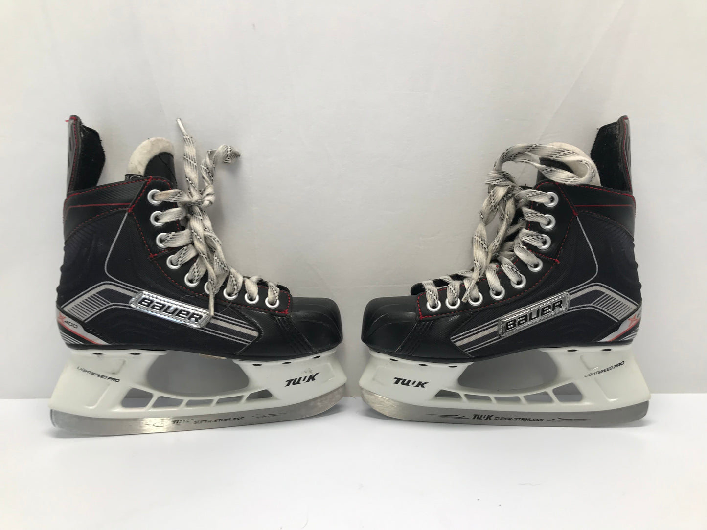 Hockey Skates Child Size 3 Shoe Size Bauer Vapor X400 Excellent