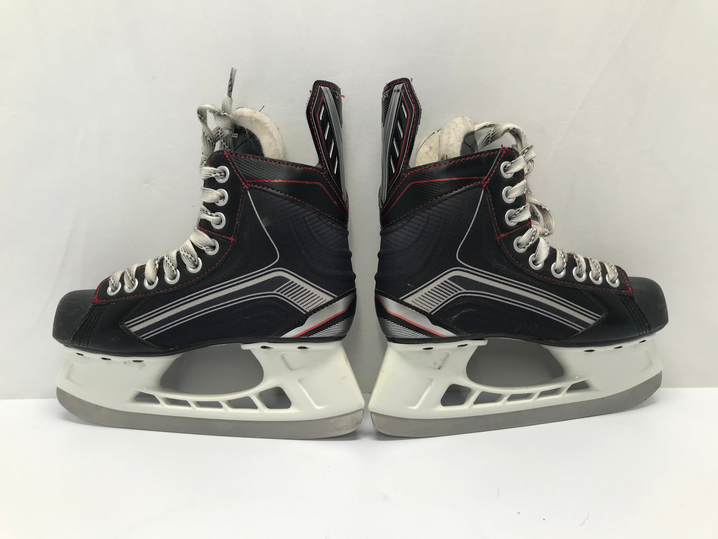 Hockey Skates Child Size 3 Shoe Size Bauer Vapor X400 Excellent